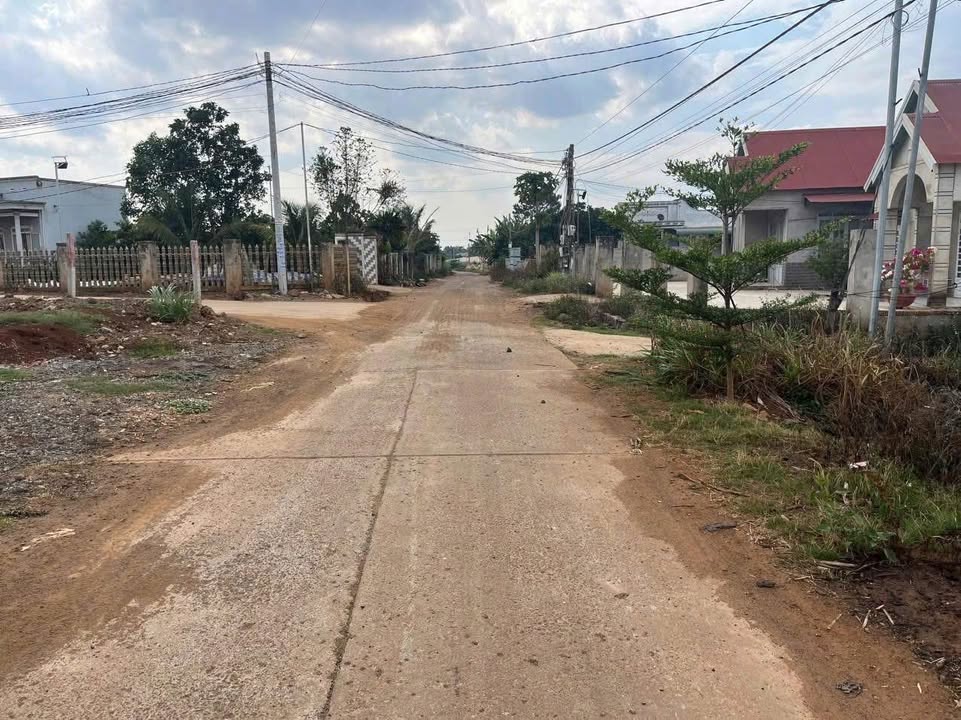 Đất thổ cư mặt tiền đường Tân Phú, Đức Trọng, 190m² chỉ 760 triệu - Đầu tư sinh lời ngay!