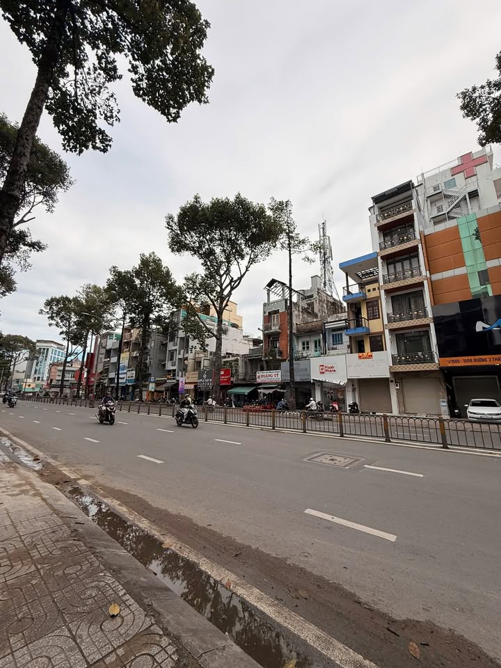 Nhà hẻm đường 3/2, Quận 11, 44m² giá 6 tỷ - Vị trí vàng trung tâm!