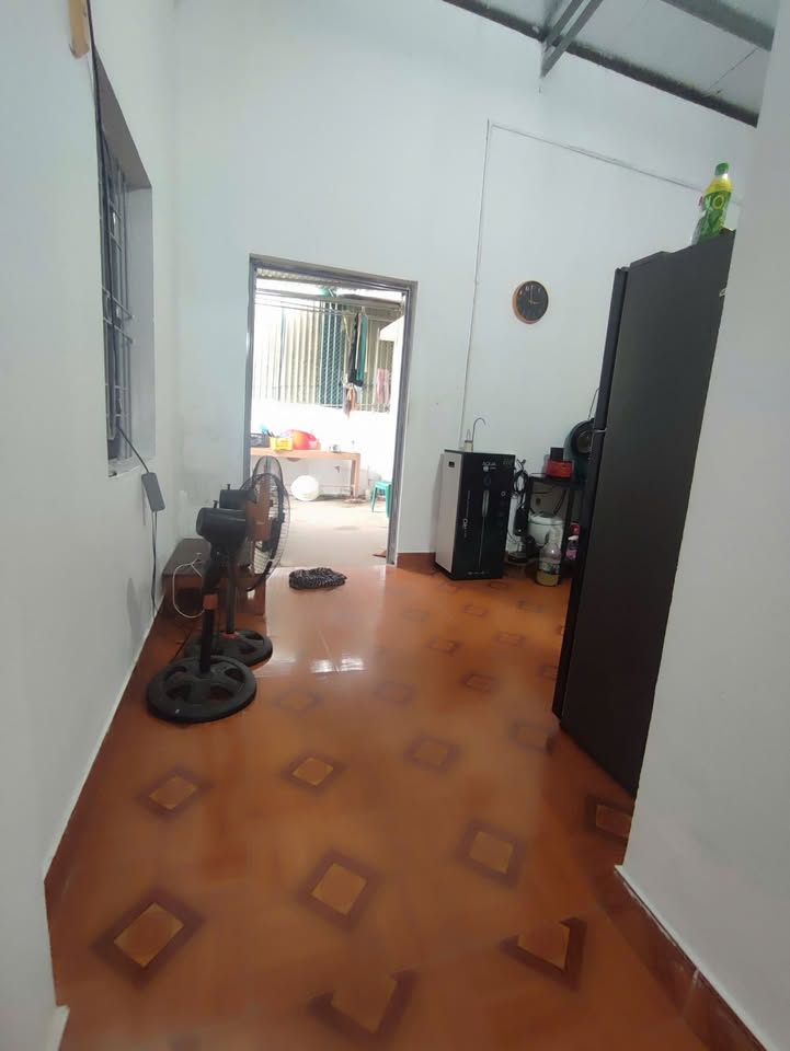 Nhà mặt tiền kinh doanh Tân Phong, Quảng Xương 100m² giá chỉ 1 tỷ - Đầu tư sinh lời ngay!