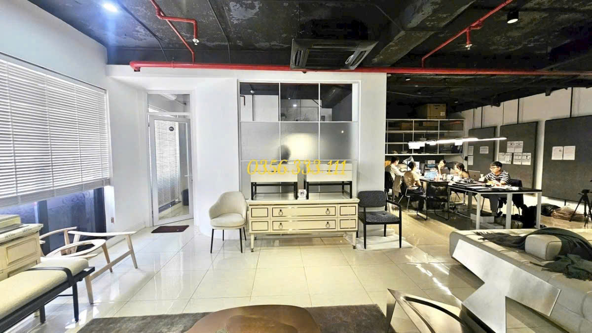 Cho thuê văn phòng Định Công, Hoàng Mai 180m² giá 24 triệu - Trang bị đầy đủ tiện nghi!