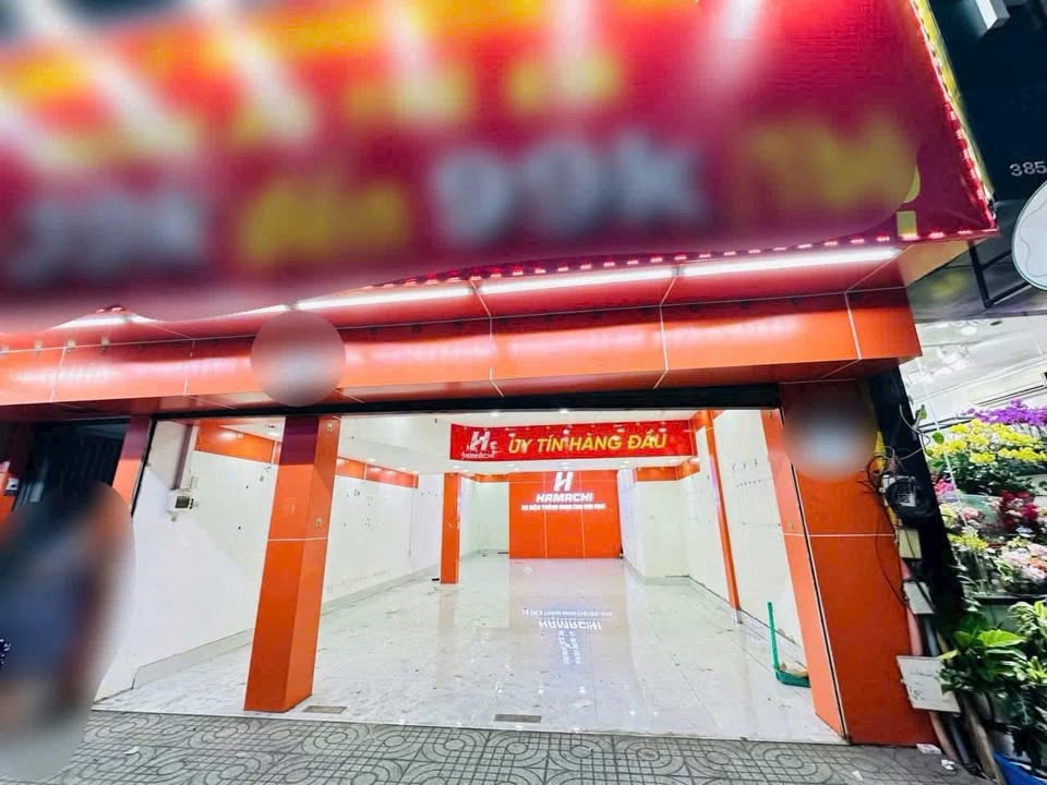 Nhà góc 2 mặt tiền Trịnh Đình Trọng, Tân Phú - Diện tích 120m², giá 17 triệu/tháng!