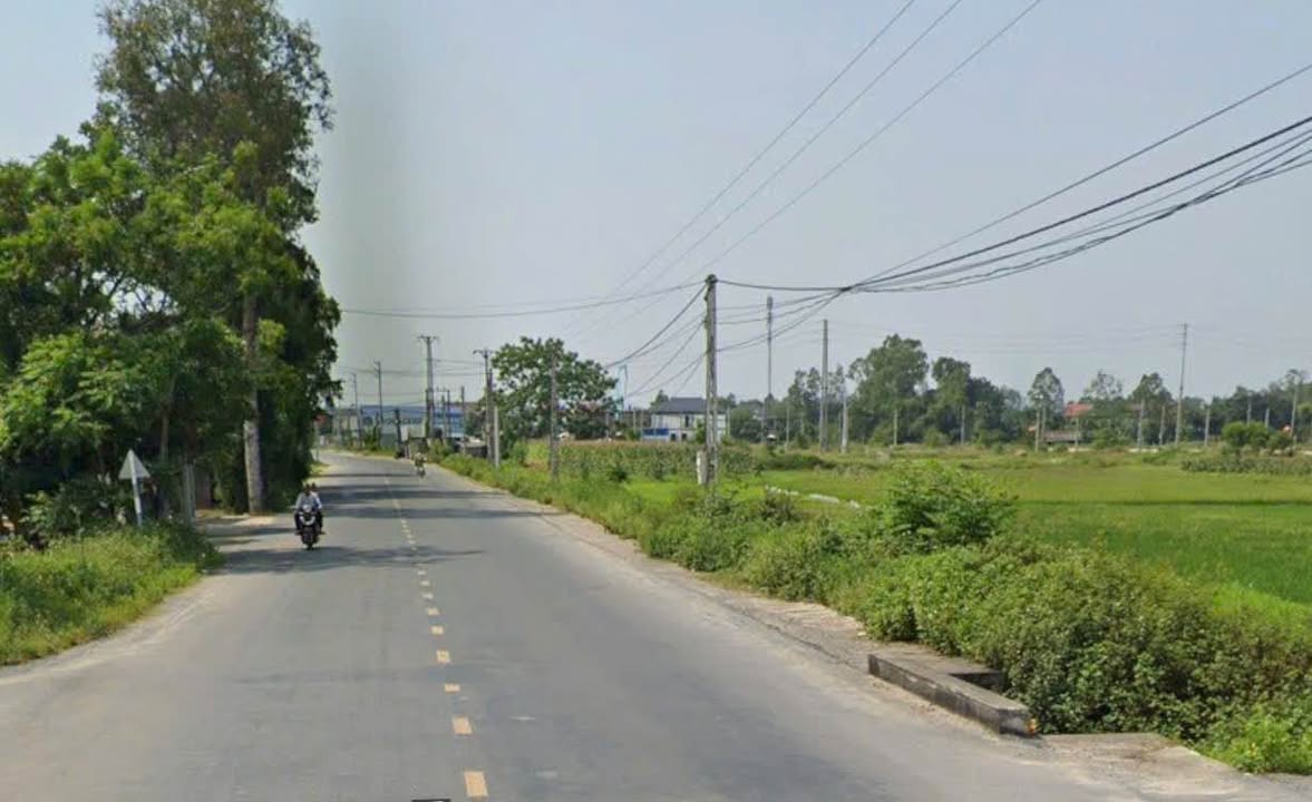 Đất nền 3 mặt đường Xóm 1 Nghi Phong 396m² giá 9.9 tỷ - View đẹp đối diện trung tâm thương mại!