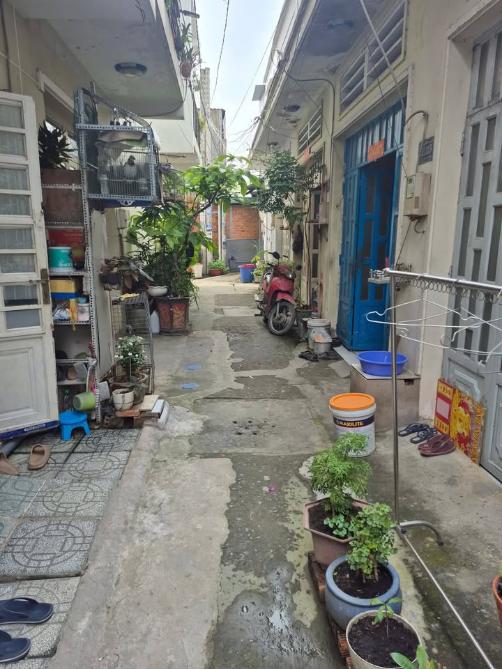 Nhà riêng Đa Phước 75m² giá 1.3 tỷ - Tiện ích đầy đủ, gần chợ và trường học!