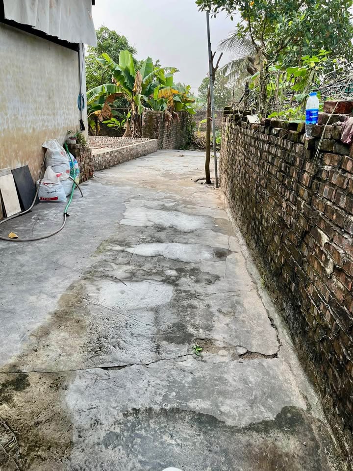 Đất Lệ Chi, Gia Lâm 42m² giá 2 tỷ - Cơ hội sở hữu hiếm có!