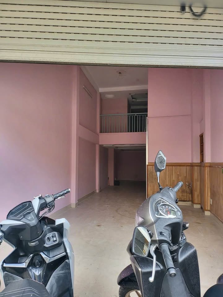 Nhà nguyên căn Phan Đình Phùng, Đà Lạt 51,9m² giá 40 triệu - Kinh doanh sầm uất!