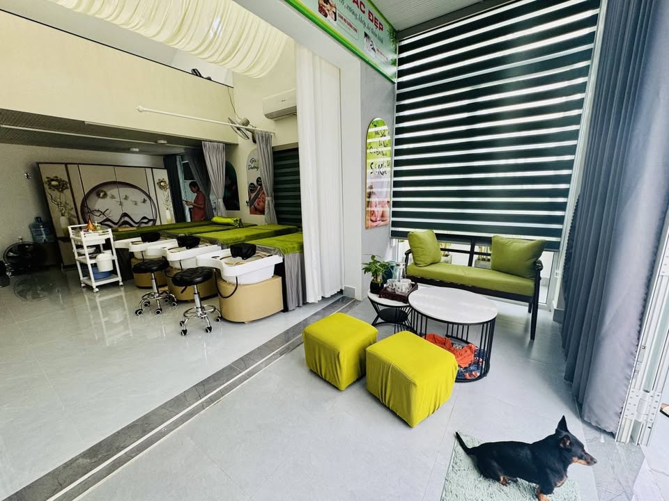 Nhà mặt kiệt Cách Mạng Tháng 8 Đà Nẵng 86m² giá 5.5 tỷ - Kinh doanh nhẹ, ô tô tránh!