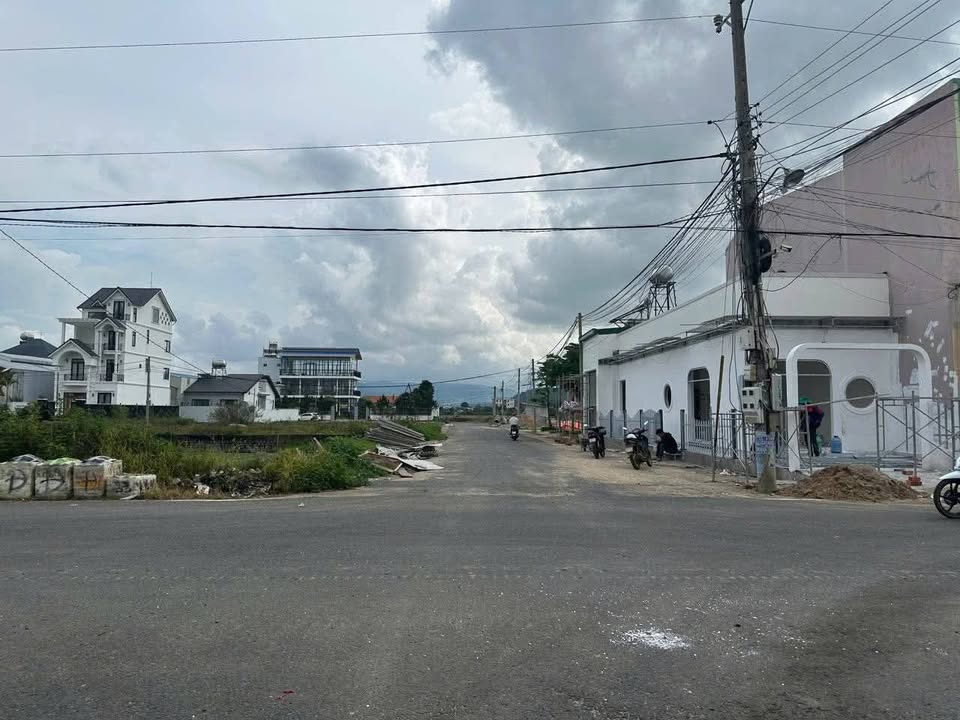 Lô đất thổ cư 250m² tại khu biệt thự Nguyễn Đình Chiểu - Giá 4.95 tỷ, vị trí đắc địa!