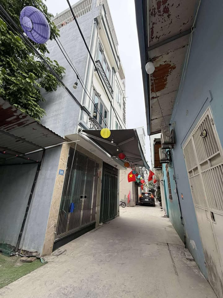 Nhà riêng Cầu Diễn, Bắc Từ Liêm 35m² giá 4 tỷ - Sát Đại Học Công Nghiệp!