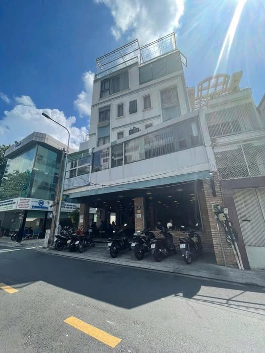 Căn hộ dịch vụ góc 2 mặt tiền Bùi Thị Xuân 171m² giá 35 tỷ - Đầu tư sinh lời ngay!