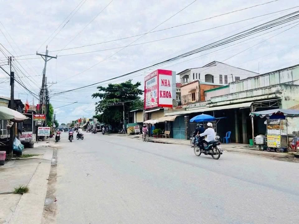 Đất nền mặt tiền ĐT 824 xã Mỹ Hạnh Nam, 250m² giá 1.55 tỷ - Sổ đỏ chính chủ