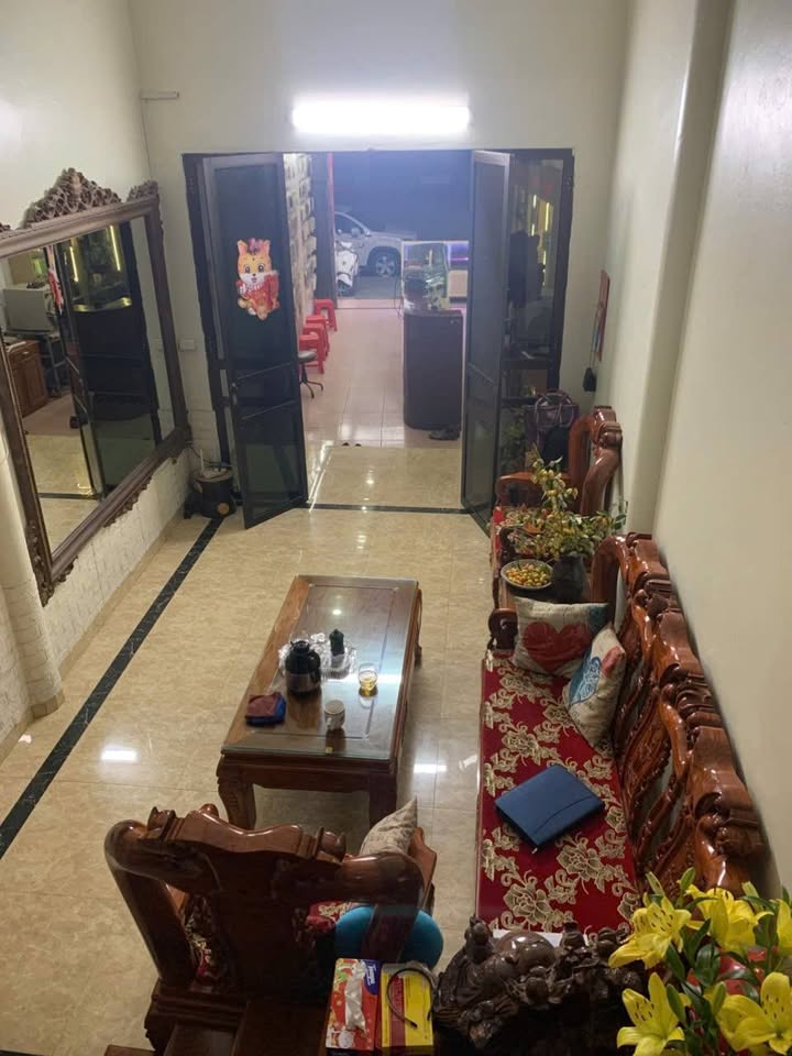 Nhà mặt đường Nguyễn Trãi, phường Ba Đình, 70m², giá 12 tỷ - Kinh doanh đắc địa!