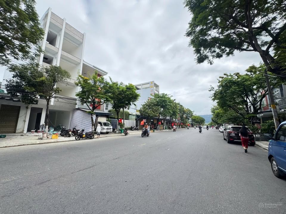 Bán nhà mặt tiền Nguyễn Thị Định, Sơn Trà, Đà Nẵng 90m² - Kinh doanh sầm uất!