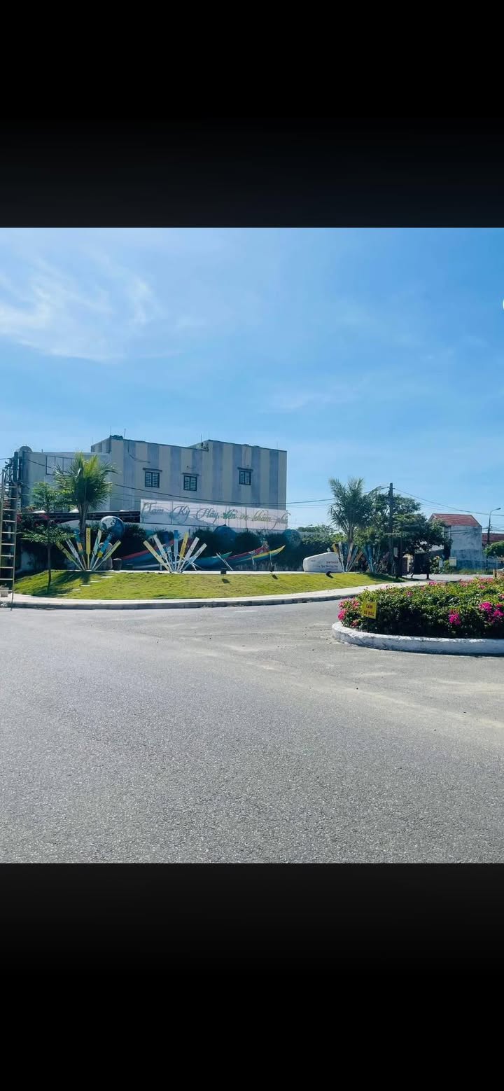 Đất nền mặt tiền đường 27m Biển Tam Thanh 200m² giá 5 tỷ - Kinh doanh sầm uất!