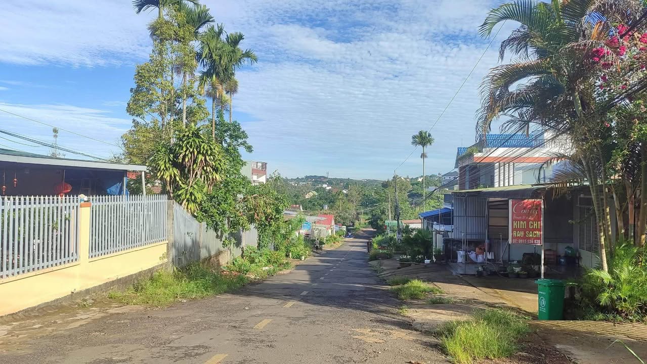 Nhà mặt tiền Mạc Đĩnh Chi, Đà Lạt 162m² giá 2.55 tỷ - Ô tô tránh nhau, vị trí đắc địa!