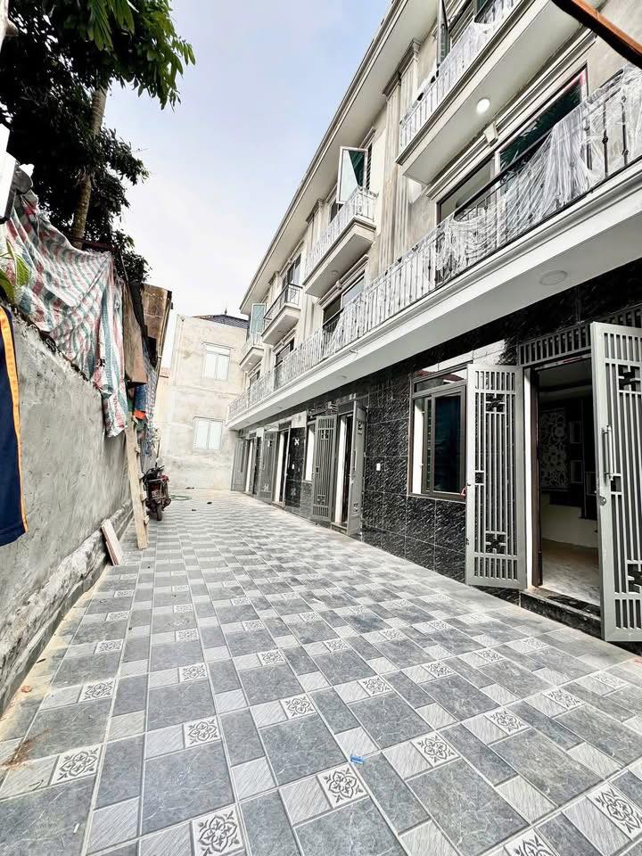 Nhà riêng Đại Thành Quốc Oai 52m² giá 3.98 tỷ - Thiết kế 3 tầng 3 ngủ, sân rộng để xe!