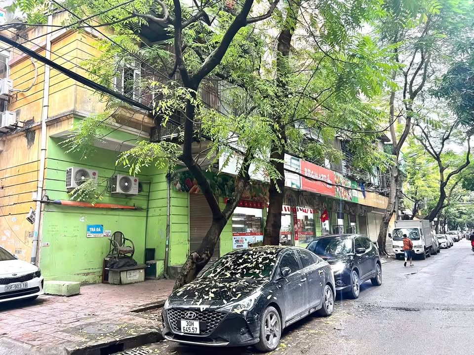 Mặt bằng kinh doanh cho thuê tại Ba Đình 100m² - Giá chỉ 30 triệu/tháng!