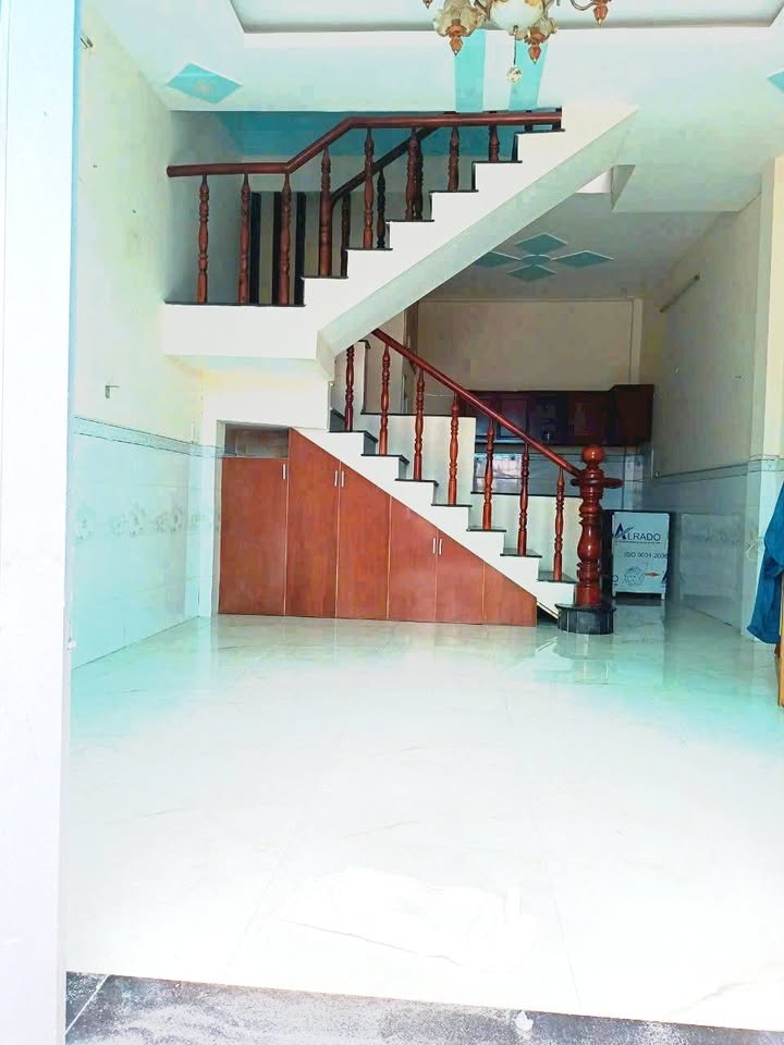 Nhà gần ngã tư An Sương, Hóc Môn 36m² giá chỉ 1.35 tỷ - Đầu tư sinh lời!