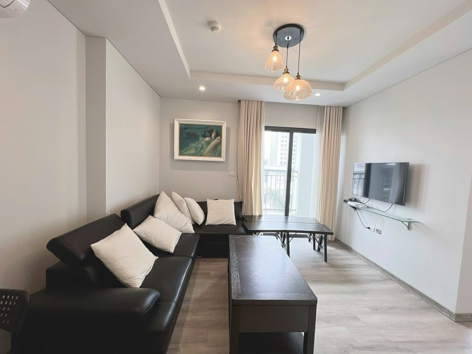 Chung cư Bim Hạ Long 2 ngủ 1 vệ sinh giá 6.5 triệu - Full nội thất sang trọng!