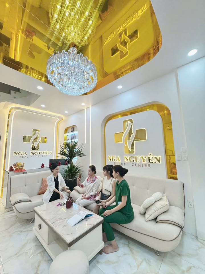 Shophouse Dĩ An 180m² giá 5.999 tỷ - Nội thất cao cấp và tiềm năng sinh lời!