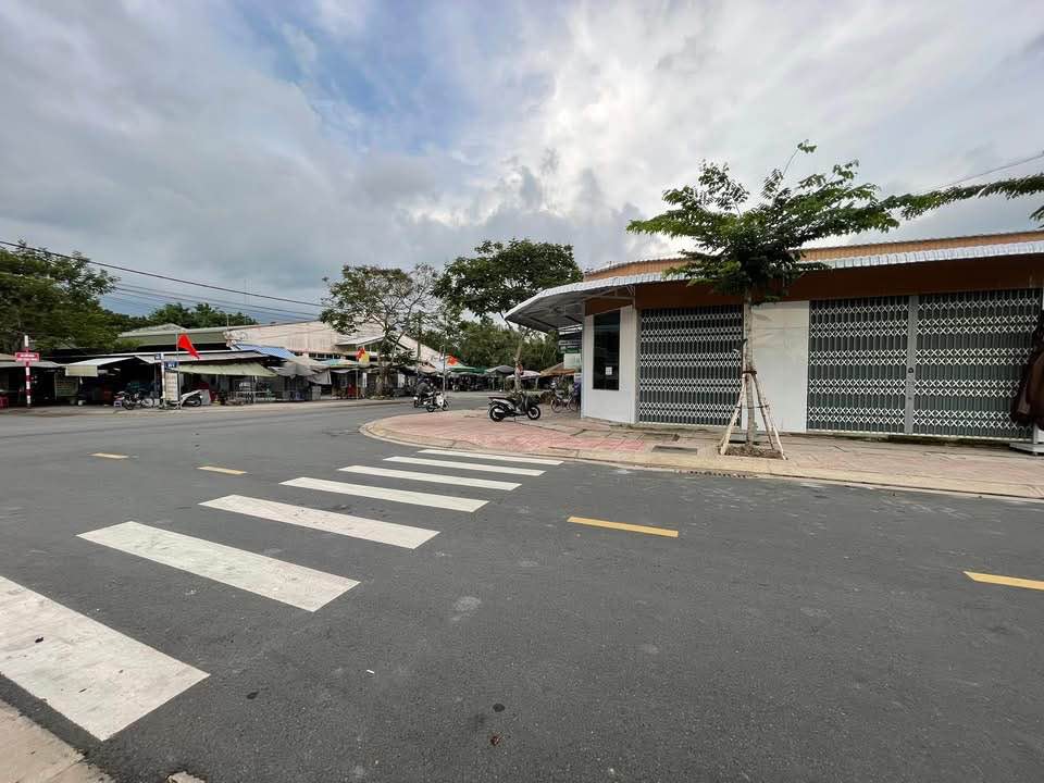 Nhà góc cho thuê đường Nguyễn Thị Lựu, Cao Lãnh – Vị trí đắc địa, kinh doanh sầm uất!