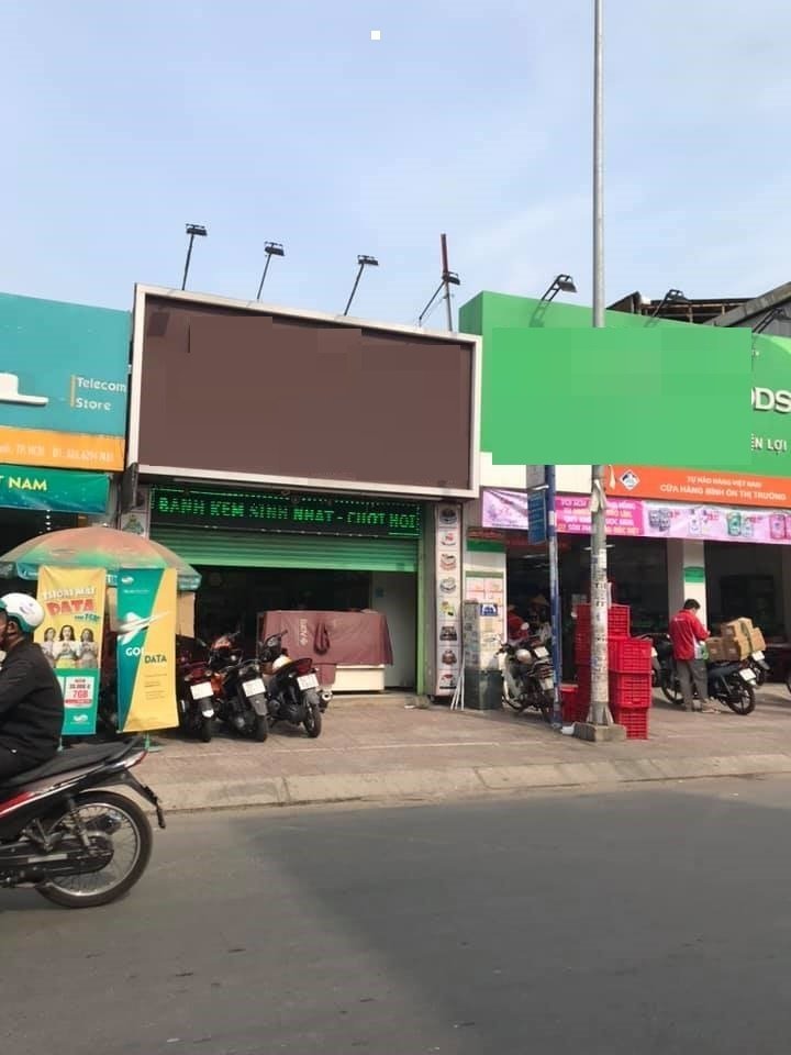Nhà Mặt Tiền Đường Hồng Lạc, Tân Bình - 135m² giá 20 triệu/tháng - Khu vực kinh doanh sầm uất!