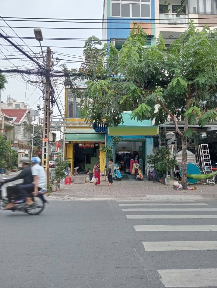 Nhà mặt tiền Tô Hiệu, Hiệp Tân, Tân Phú 27m² giá 15 triệu - Vị trí đẹp, kinh doanh thuận lợi!