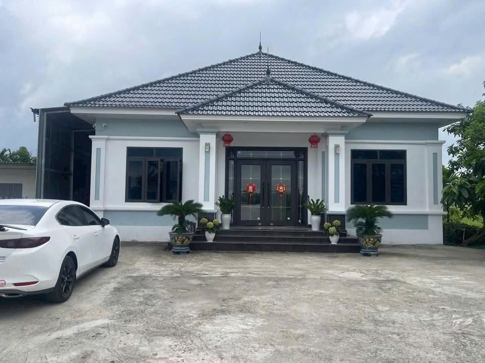 Lô đất 2 mặt ngõ Hòa Bình, Thủy Nguyên 826m² giá 11 tỷ - Cơ hội đầu tư sinh lời!