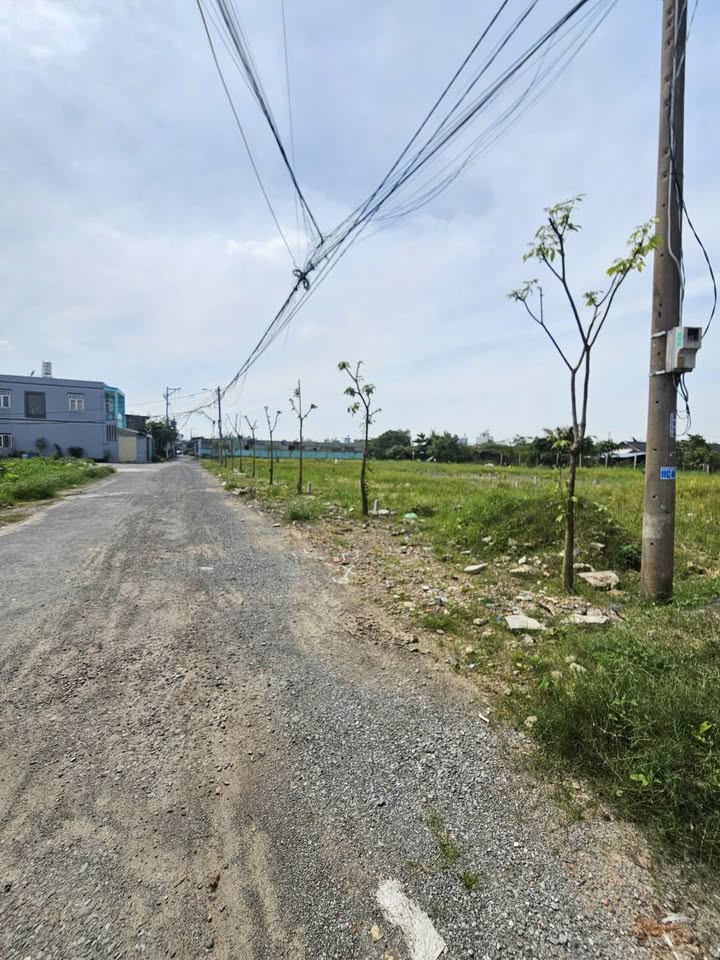 Đất thổ cư Xuân Thới Thượng 120m² giá 3.75 tỷ - Sổ hồng riêng chính chủ!