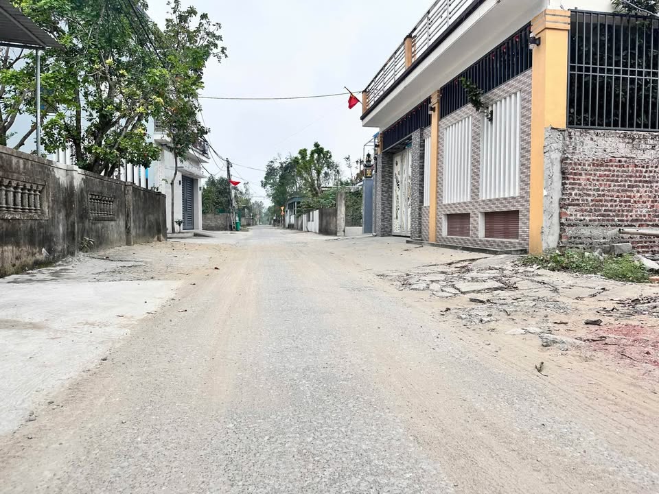 Đất Nghi Đức mặt đường Hoàng Kim Giao 100m² giá chỉ 2.7 tỷ - Cơ hội đầu tư tuyệt vời!