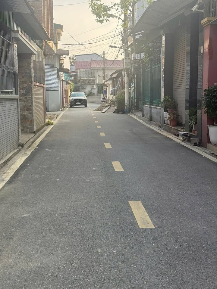 Đất mặt đường Hoàng Văn Tâm, phường Trường Thi, 74m² giá 4 tỷ - Đầu tư sinh lời ngay!