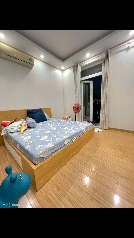 Nhà phố Tân Bình 65m² giá 5.2 tỷ - Sổ hồng riêng, hoàn công đầy đủ!