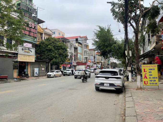 Nhà 5 tầng Đông Ngạc 43m² giá thỏa thuận - Ô tô vào tận nhà