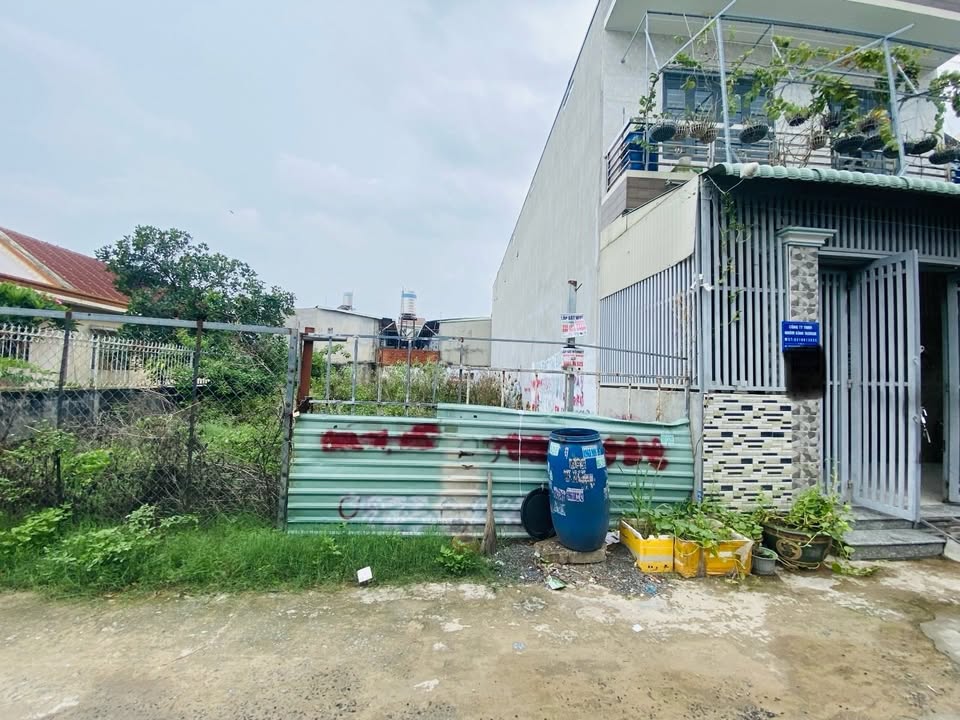 Đất nền Linh Xuân, Thủ Đức 242m² giá 9 tỷ - Ngang 10m hẻm xe tải rộng rãi!