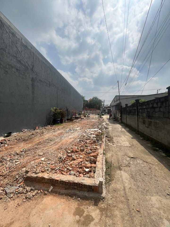 Đất mặt tiền đường Cây Me, Bình Nhâm, 100m² giá 4.9 tỷ - Đầu tư hoàn hảo!