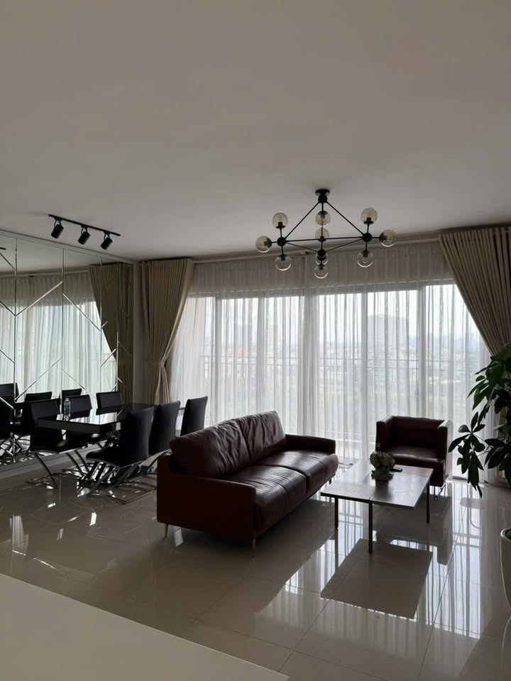 Căn hộ 3PN Palm Heights Quận 2 giá 25 triệu - Dọn vào ở ngay!