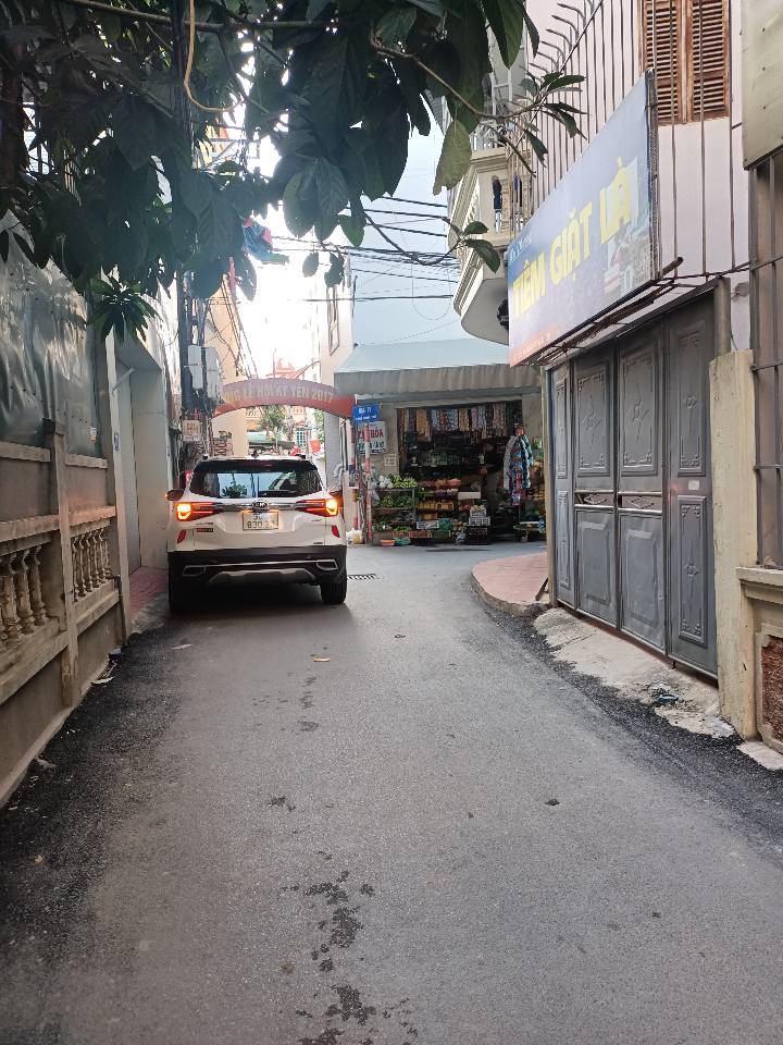 Nhà lô góc Cầu Diễn 36m² giá 6 tỷ - Ngõ ô tô, 2 mặt tiền thoáng