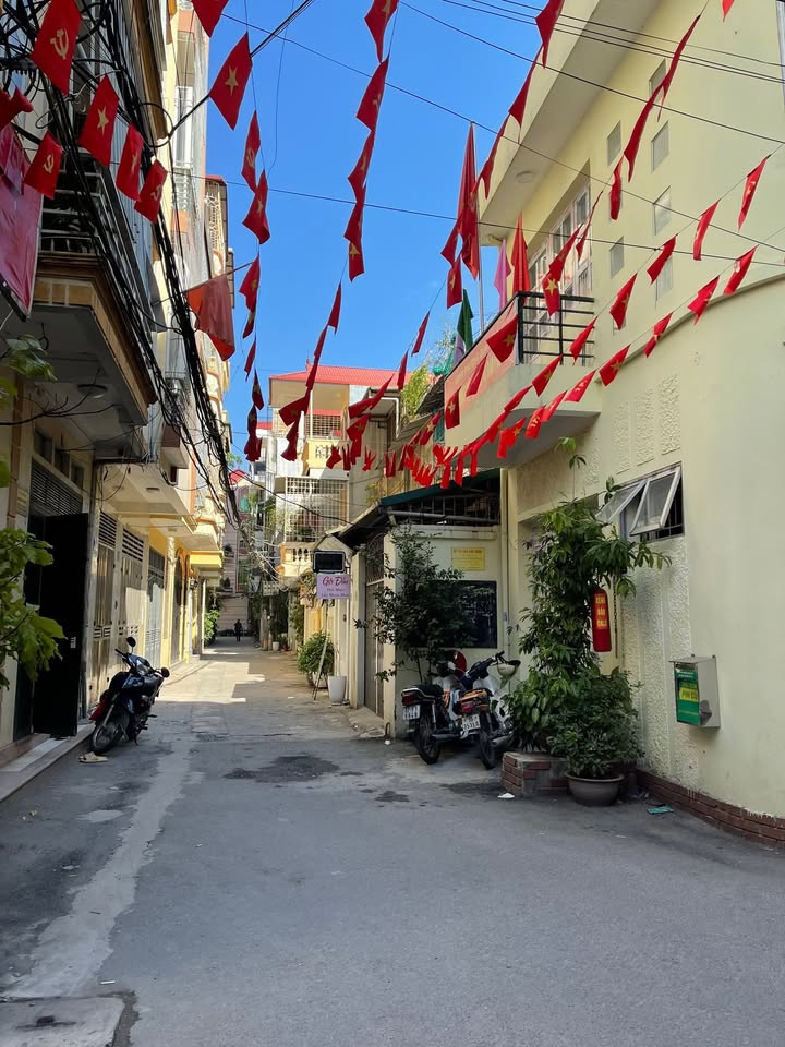 Căn hộ Bưởi Tây Hồ 34m² giá 9.46 tỷ - Căn góc tiện lợi, giao dịch ngay!