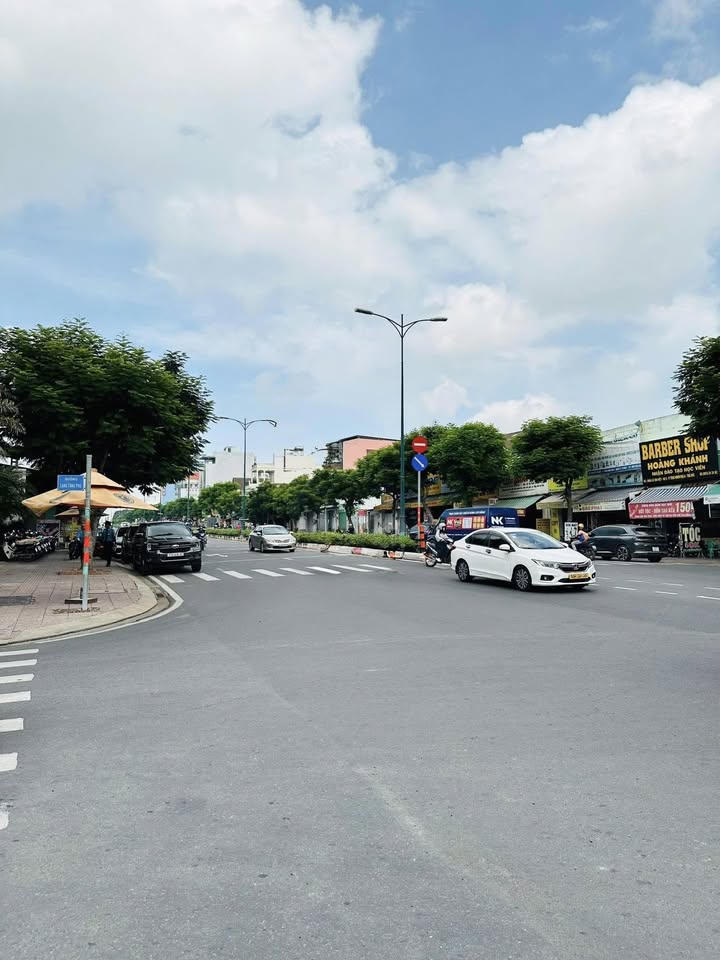 Đất nền Thủ Đức 99m² giá 6.7 tỷ - Vị trí đắc địa, đầu tư sinh lời!