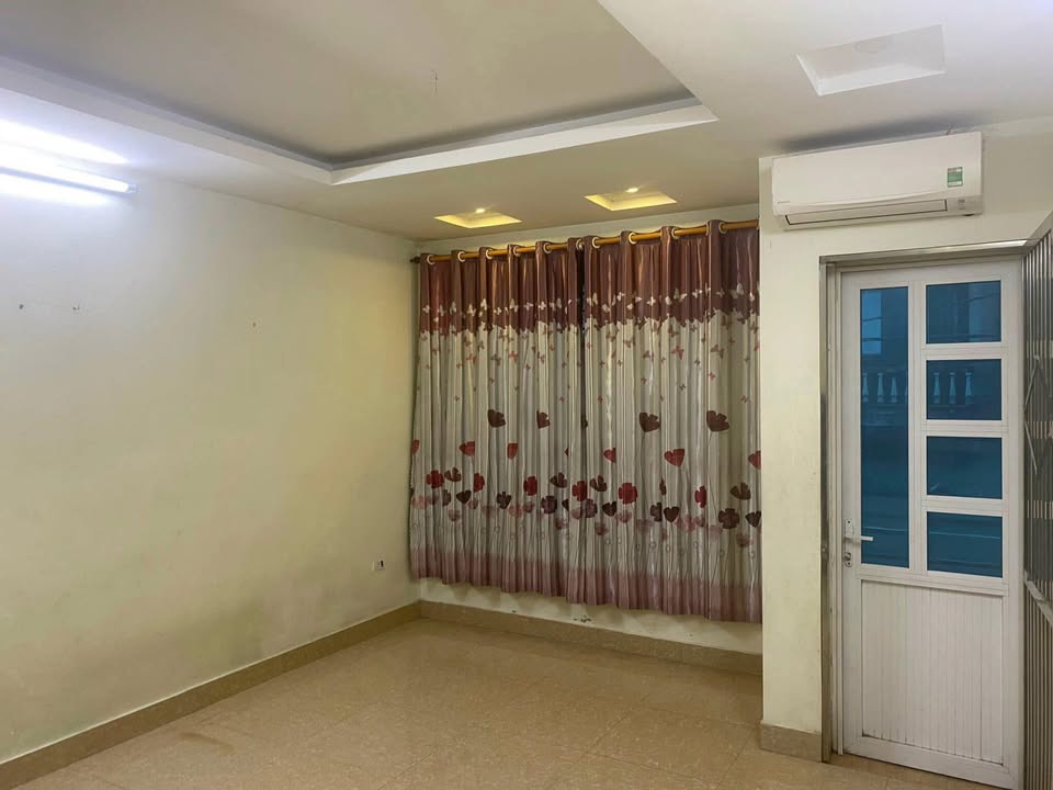 Cho thuê phòng trọ chung cư mini tại Lĩnh Nam 25m² giá 2.5 triệu - Chỉ việc dọn vào ở!