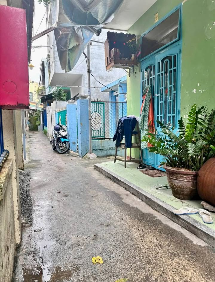 Nhà cấp 4 Đường Hoàng Diệu, Hải Châu 62m² giá 3.9 tỷ - Gần Chợ và Cầu Rồng!