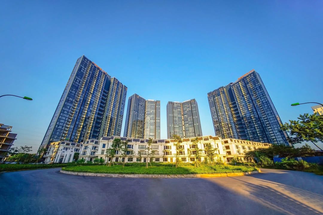 Căn hộ 3 phòng ngủ góc 98m² tại Sunshine City - Giá chỉ 10 tỷ, sẵn sàng vào ở!