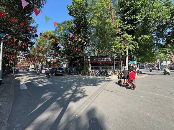 Lô góc mặt tiền Lê Hồng Phong, Thủ Dầu Một 409m² giá 21.268 tỷ - Cơ hội kinh doanh tuyệt vời!