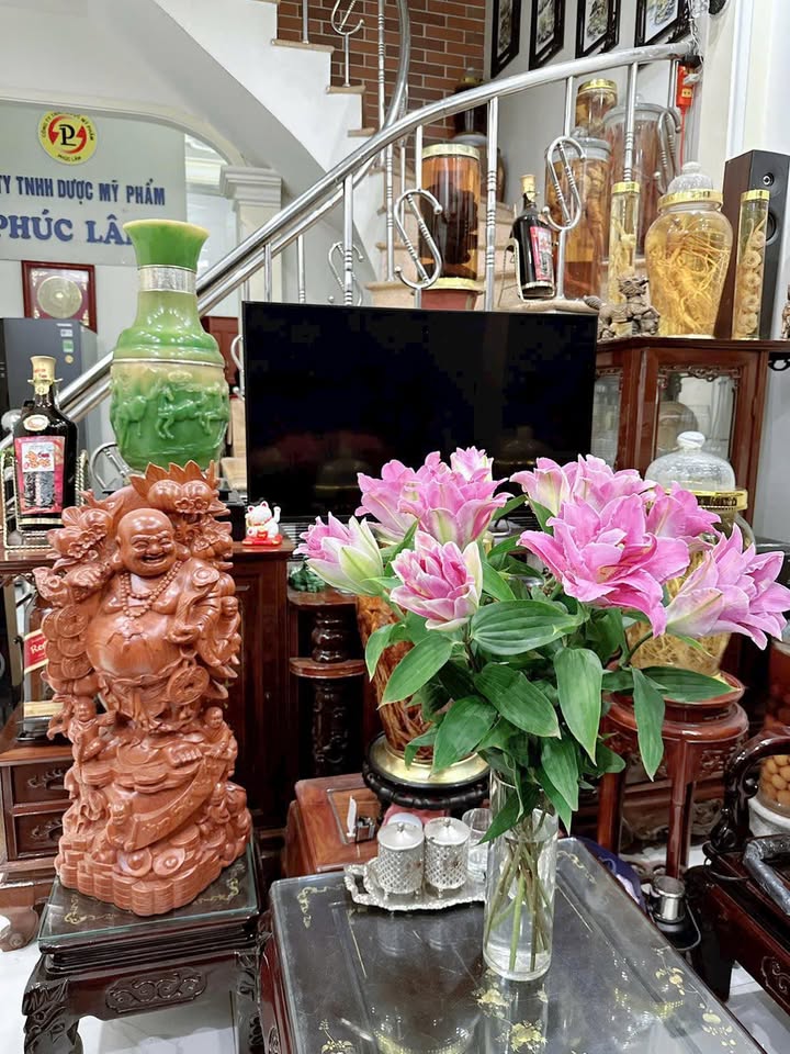 Nhà 4 tầng tại Sơn Tây 50m² giá 6 tỷ - Sổ đỏ chính chủ, vị trí đắc địa!