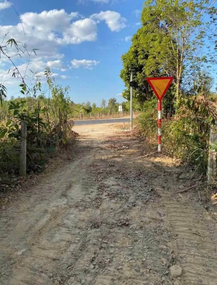 Đất nông nghiệp Đăk Rơ Wa, Kon Tum 1081m² - Sổ hồng chính chủ, giá tốt!