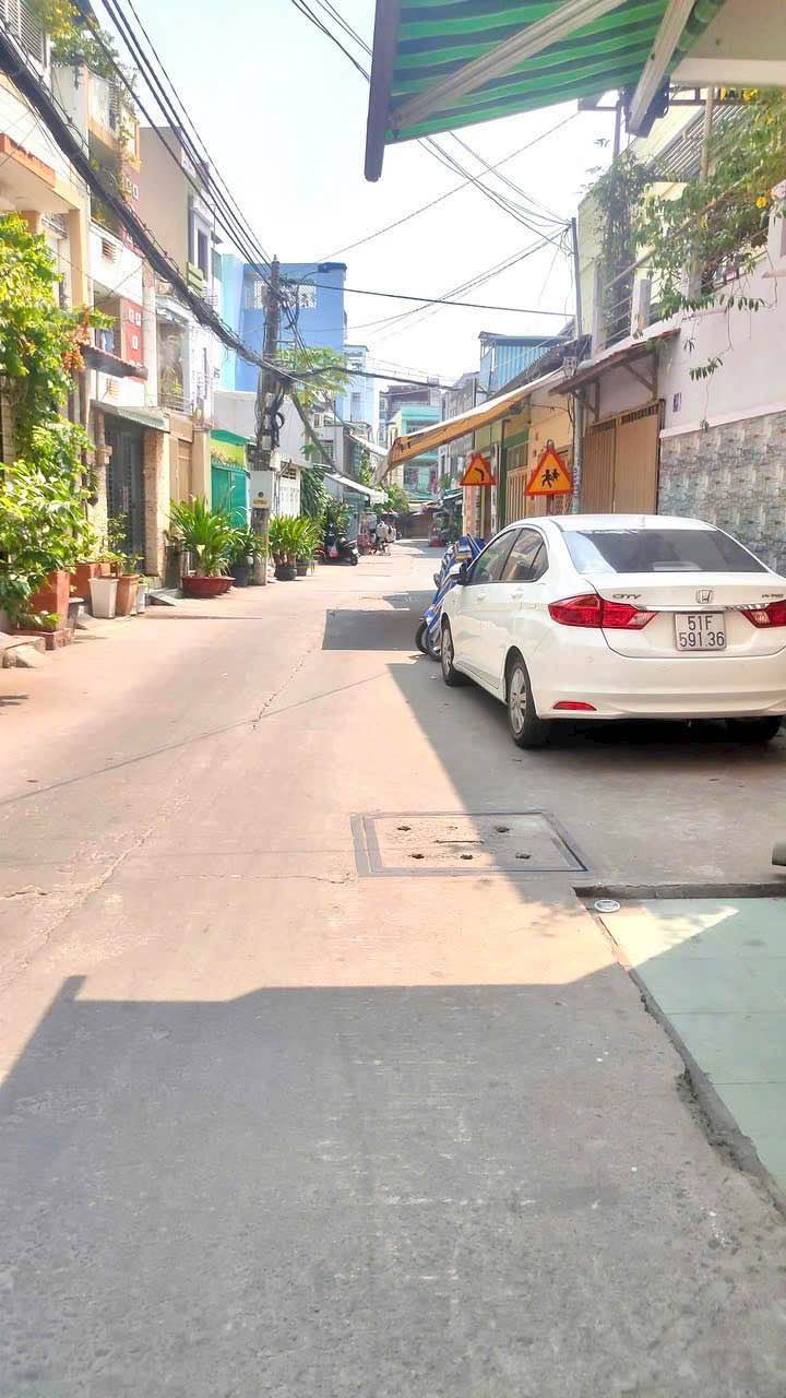 Chính chủ bán CHDV 5 tầng Bùi Hữu Nghĩa 104m² giá 14 tỷ - Dòng tiền ổn định 50 triệu/tháng