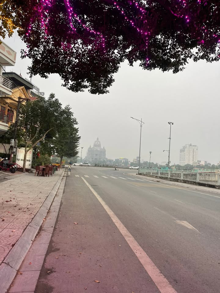 Bán đất view hồ Tiên Dung 315m² giá tốt - Đầu tư sinh lời ngay!