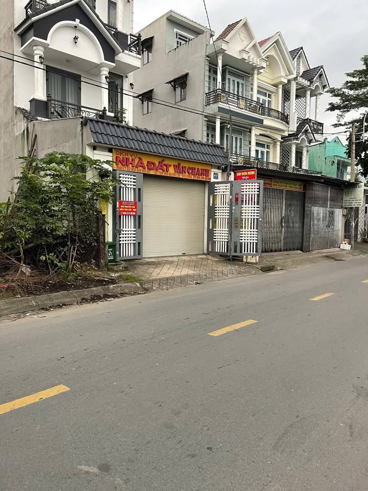 Đất mặt tiền Nguyễn Thị Pha, Đông Thạnh, Hóc Môn 105m² giá 5.5 tỷ - Sổ đỏ chính chủ, thuận lợi kinh doanh!