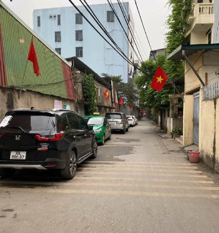 Nhà riêng Đông Ngạc 40m² giá 9.59 tỷ - Sổ đỏ chính chủ, ô tô đỗ cửa!