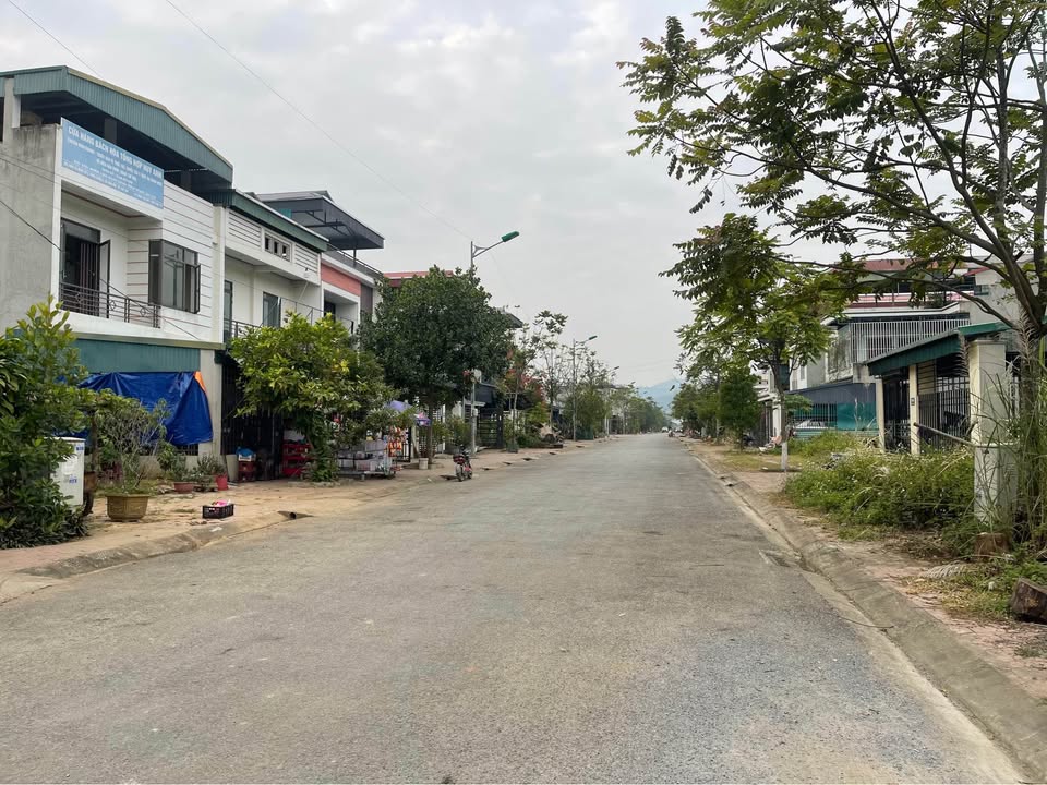 Đất nền Vạn Hoà Lào Cai 138.75m² giá chỉ 2.1 tỷ - Cơ hội đầu tư tuyệt vời!