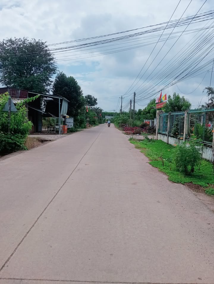 Đất thổ cư 100m² xã Phú Hòa, Đồng Nai 3500m² - Giá chỉ 2.45 tỷ!